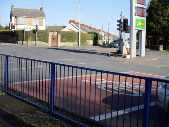 Advance Cyclist Stop Box