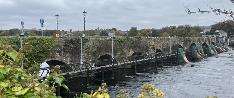 Clare and Tipperary County Councils Announce Permanent Pedestrianisation of Old Killaloe Ballina Bridge