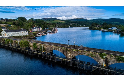 Sunday Family Events Announced for Killaloe-Ballina Pedestrianisation Trial